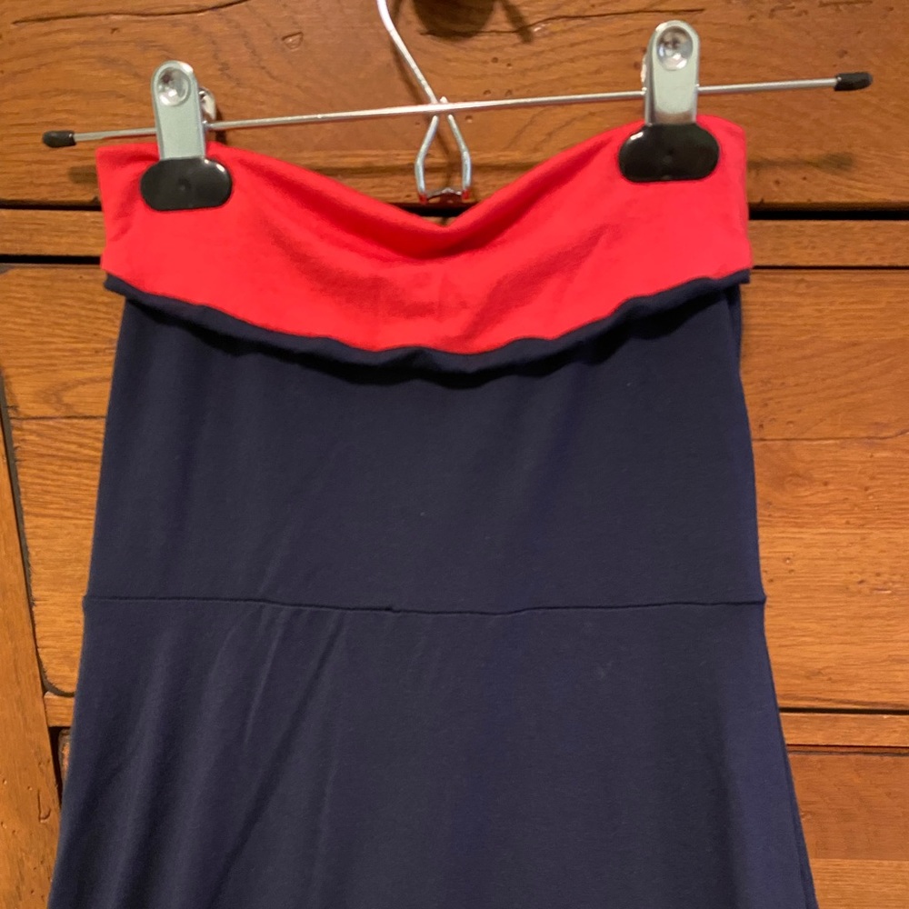 Strapless two tones dress